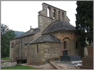  Chapelle romane du IXe siècle