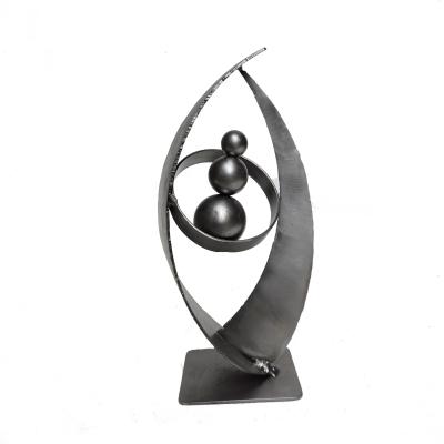 Métal - Hauteur 27 cm   largeur 13 cm  profondeur 8cm