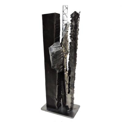 Métal - Hauteur 30 cm   largeur 11 cm  profondeur 8cm